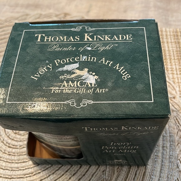 NIB Thomas Kinkade Ivory Porcelain Mug, Painter of Light - Picture 5 of 8
